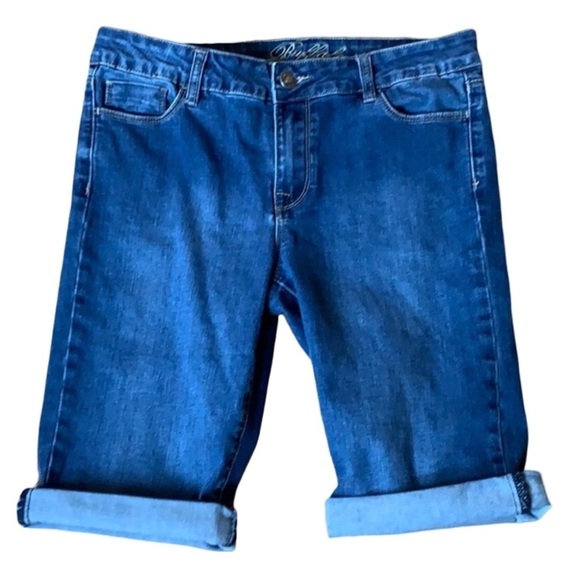Buffalo David Bitton Samuella bermuda jean shorts Size 6 - Picture 1 of 10